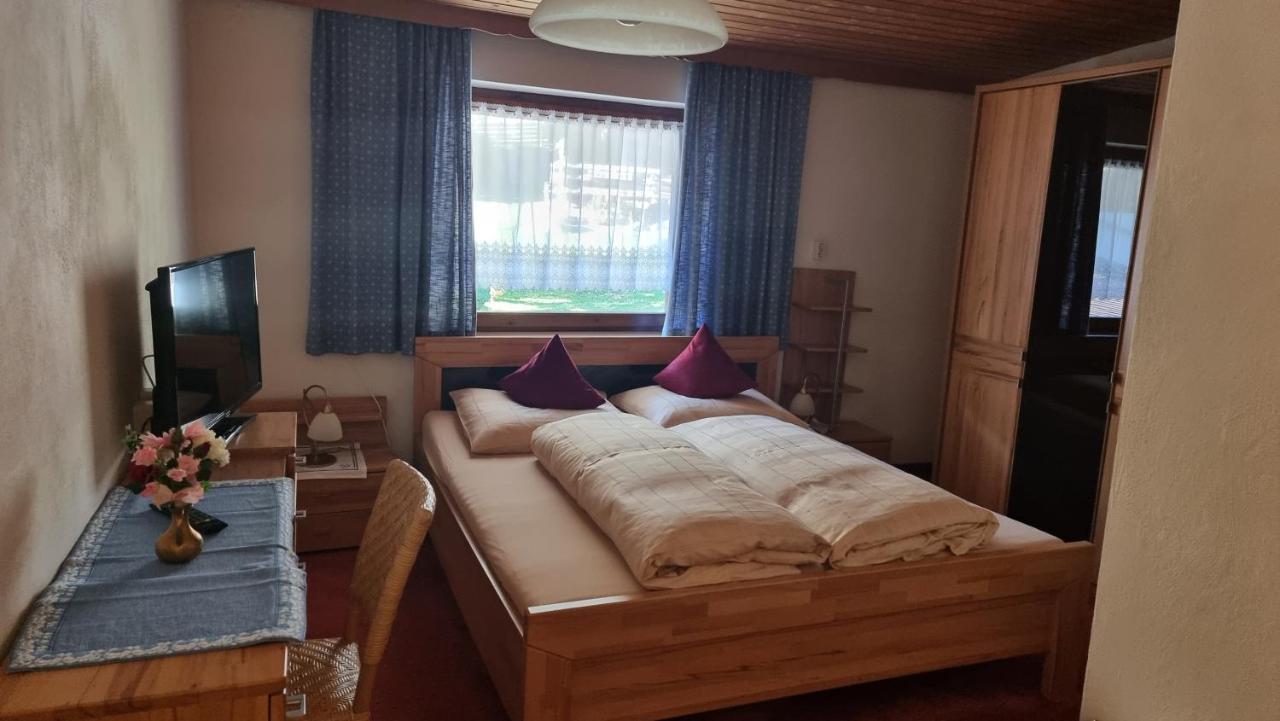 Hotel Garni Friedheim 圣安东阿尔贝格 客房 照片
