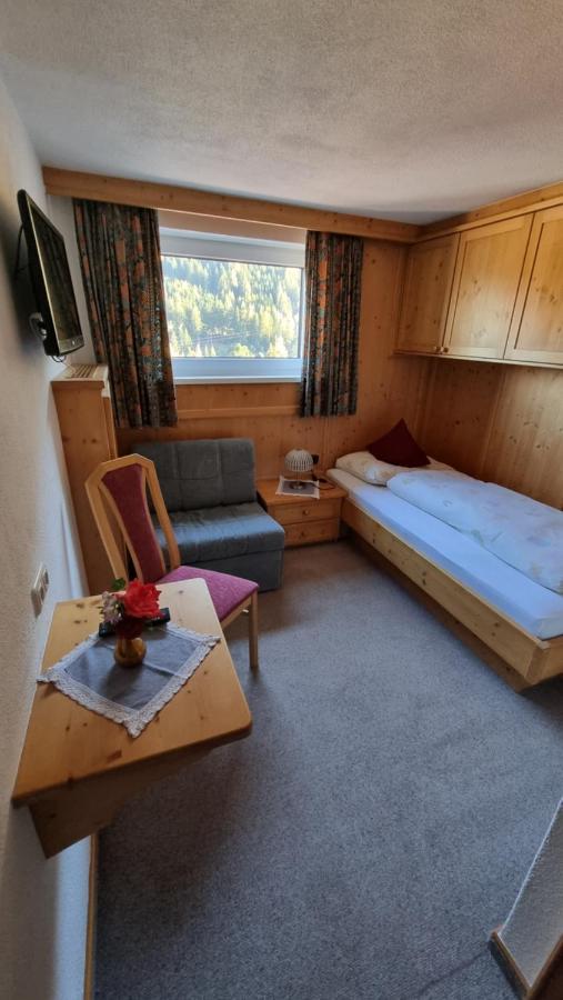 Hotel Garni Friedheim 圣安东阿尔贝格 外观 照片