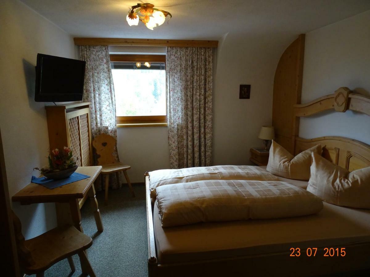 Hotel Garni Friedheim 圣安东阿尔贝格 外观 照片